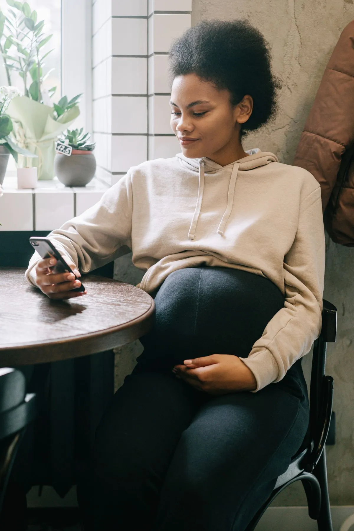 What to Text After a First Date: Interest, Uncertainty, or a Clear No