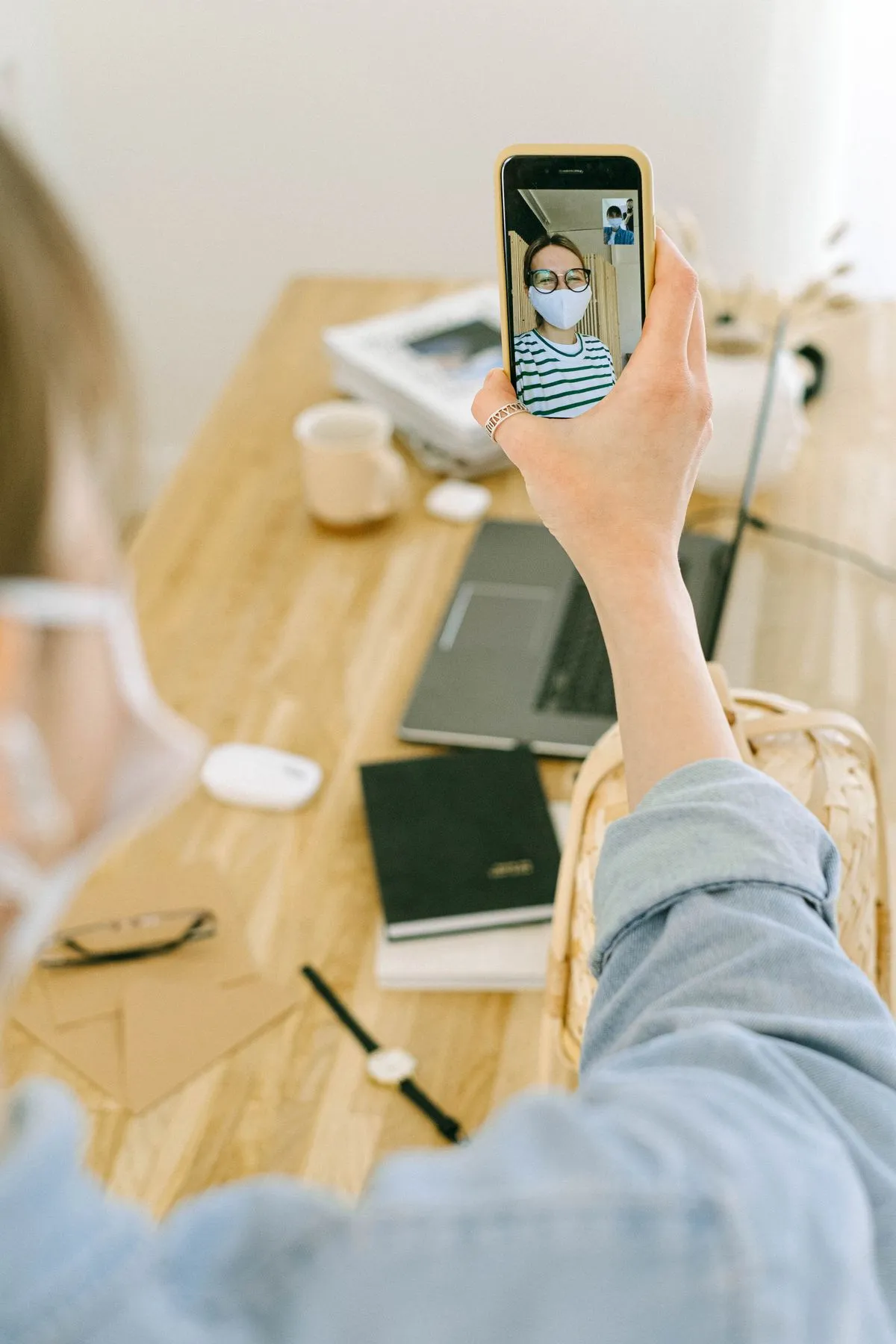 When to Block and Report a Dating-App User