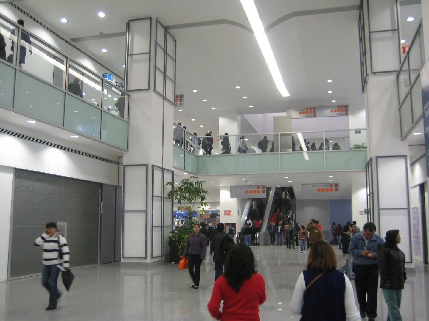 Las Américas y café en Ciudad Azteca