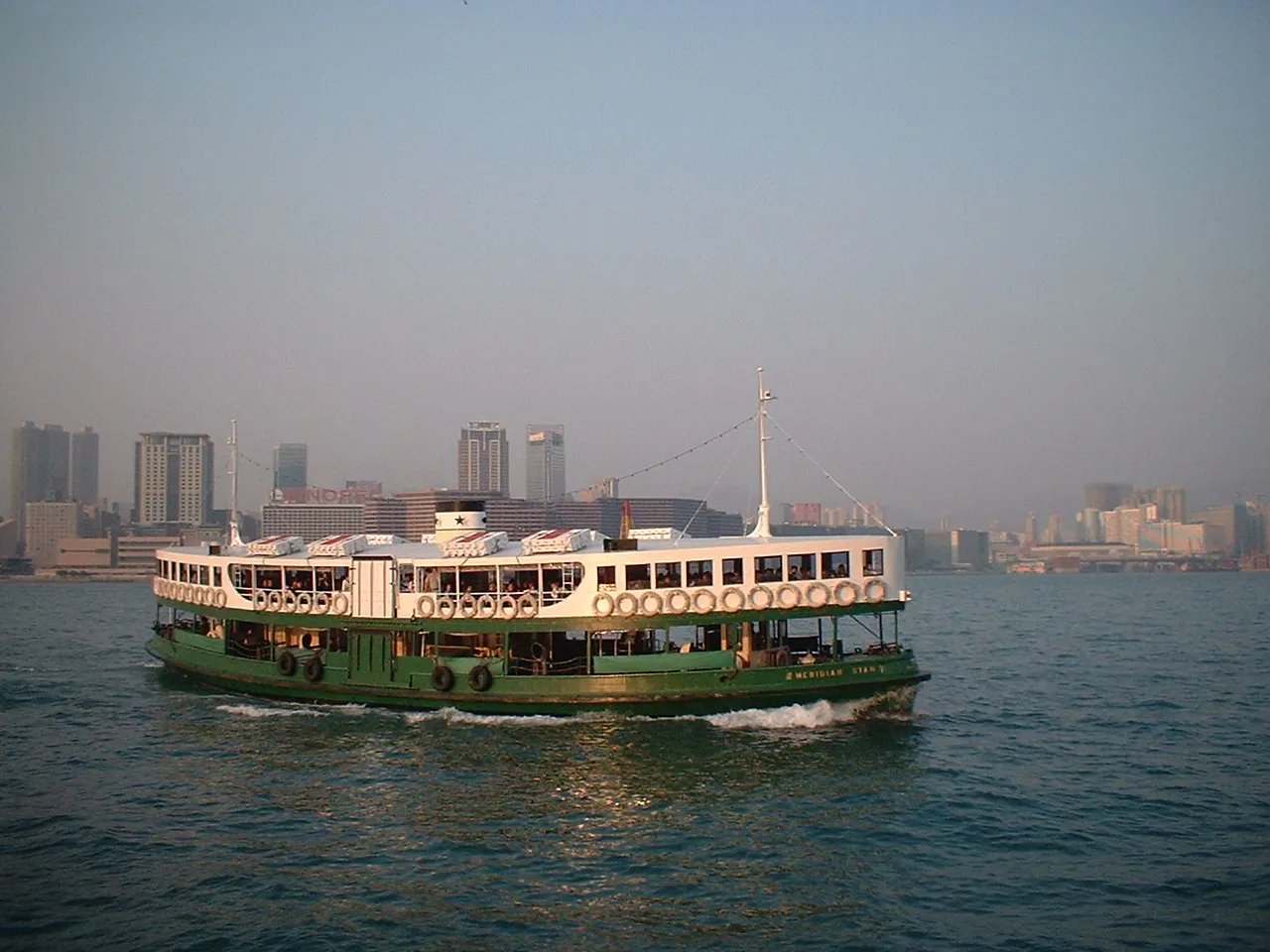 天星小輪過海