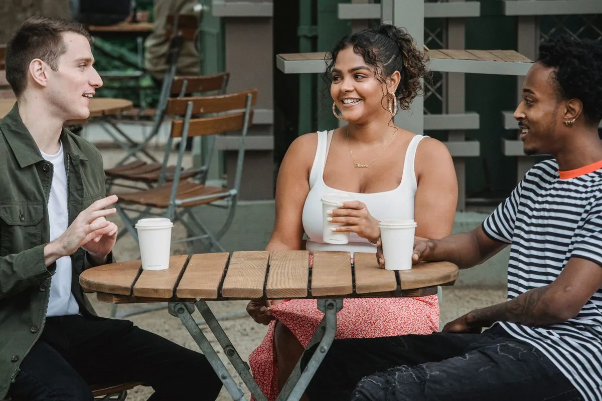 Can You Date Multiple People at Once? An Ethical Guide