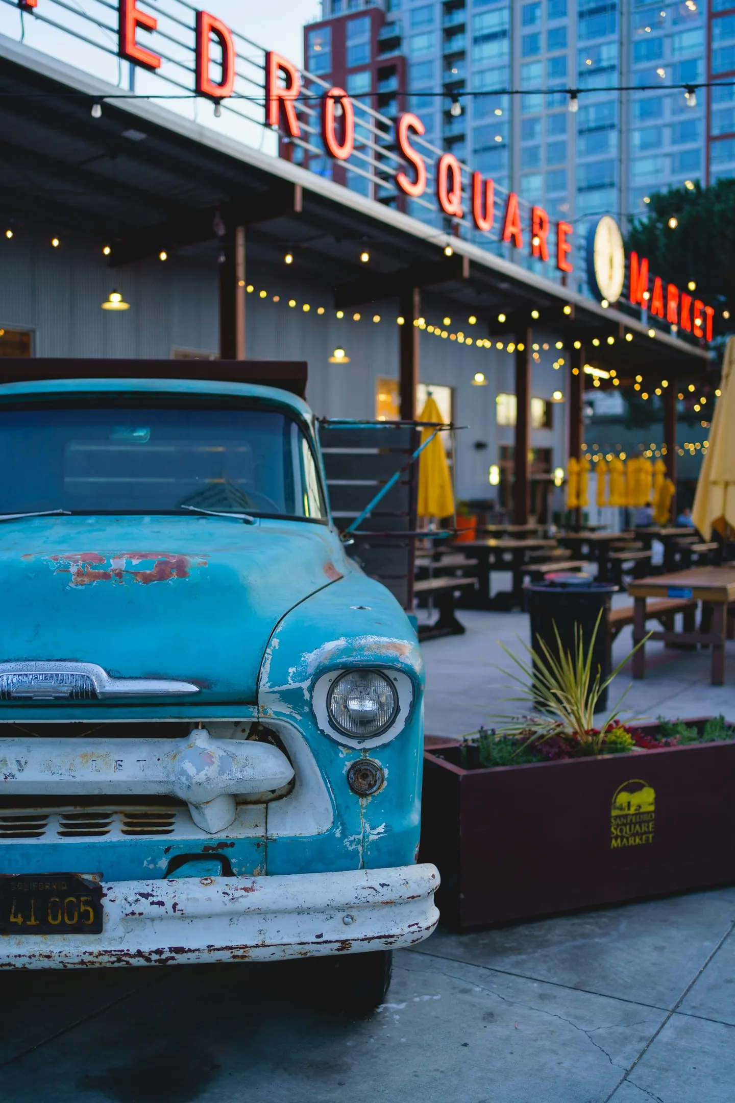 San Pedro Square Market food crawl
