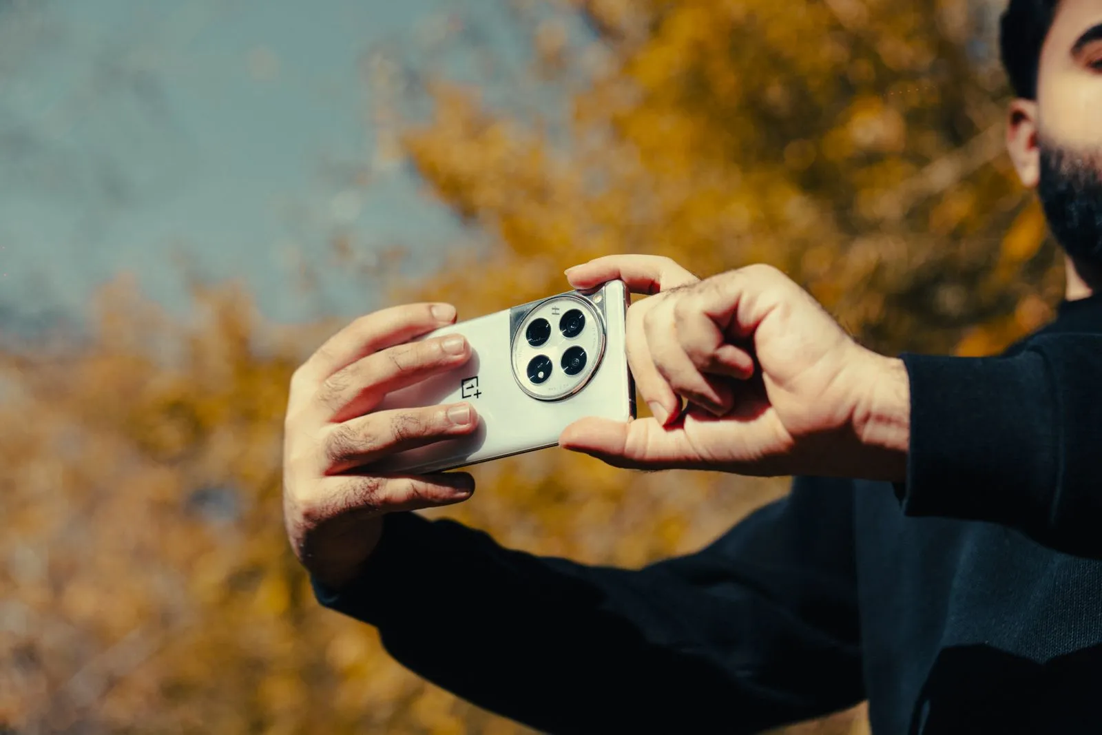 Seasonal Dating Profile Refresh: When to Update Your Profile