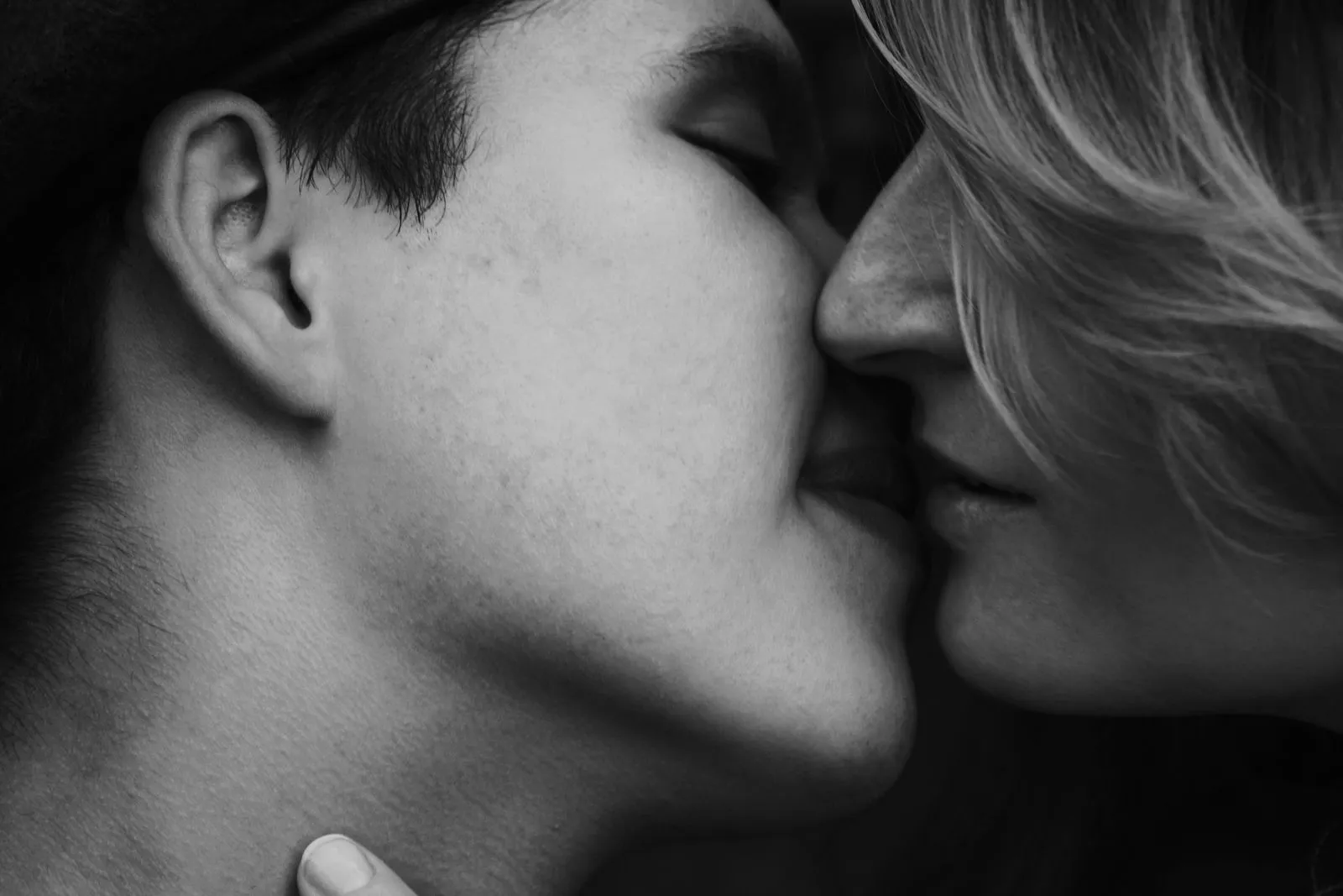 Slow Burn vs. Instant Spark: How Attraction Can Grow